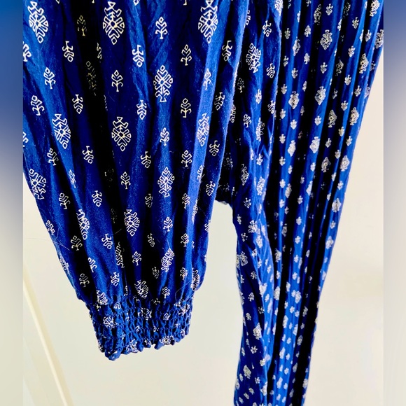 Comfy royal blue jumpsuit - Picture 3 of 6